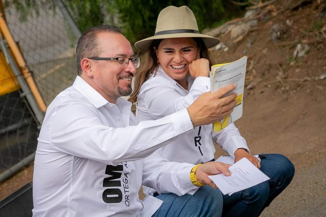 Éxito y agradecimiento a mi querida amiga Viridiana Fuentes: Omar Ortega